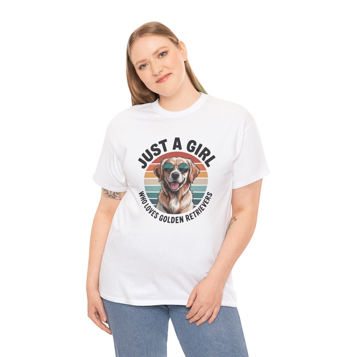 Just a Girl Who Loves Golden Retrievers T-Shirt