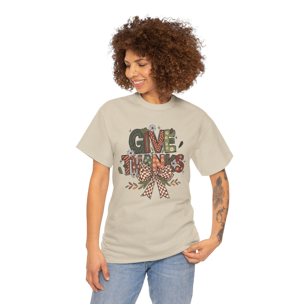 Model wearing the sand Give Thanks T-Shirt